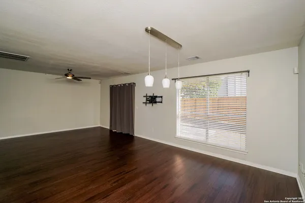 $1,775 | 5806 Elk Lake Drive, San Antonio, TX 78244