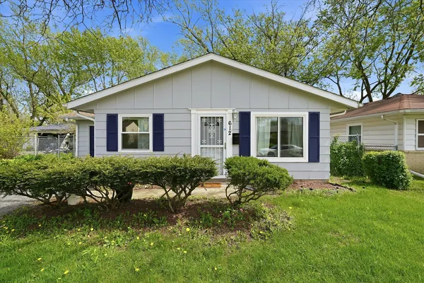 $164,900 | 612 Brookline Street, Chicago Heights, IL 60411