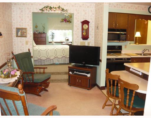 964 Burtner Road Natrona Heights, PA 15065 - Photo 7 of 15 Kitchen.