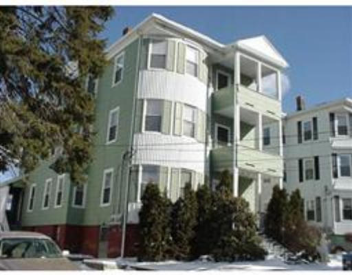 27 King Philip Road Worcester, MA 01606 - Photo 1 of 1 a front view of a multi story building