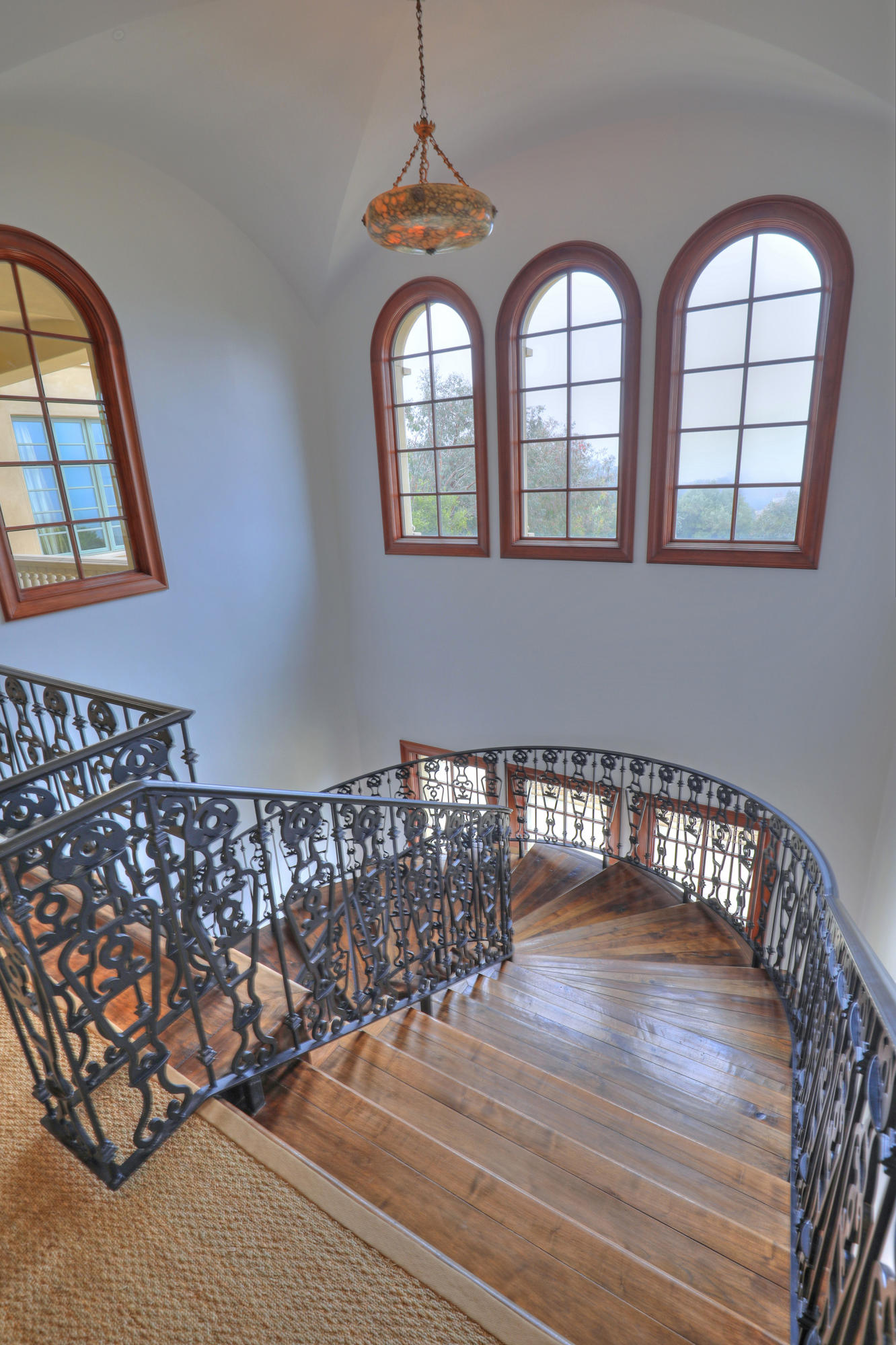830 Park Lane Montecito, CA 93108 - Photo 11 of 40 a view of entryway with wooden floor
