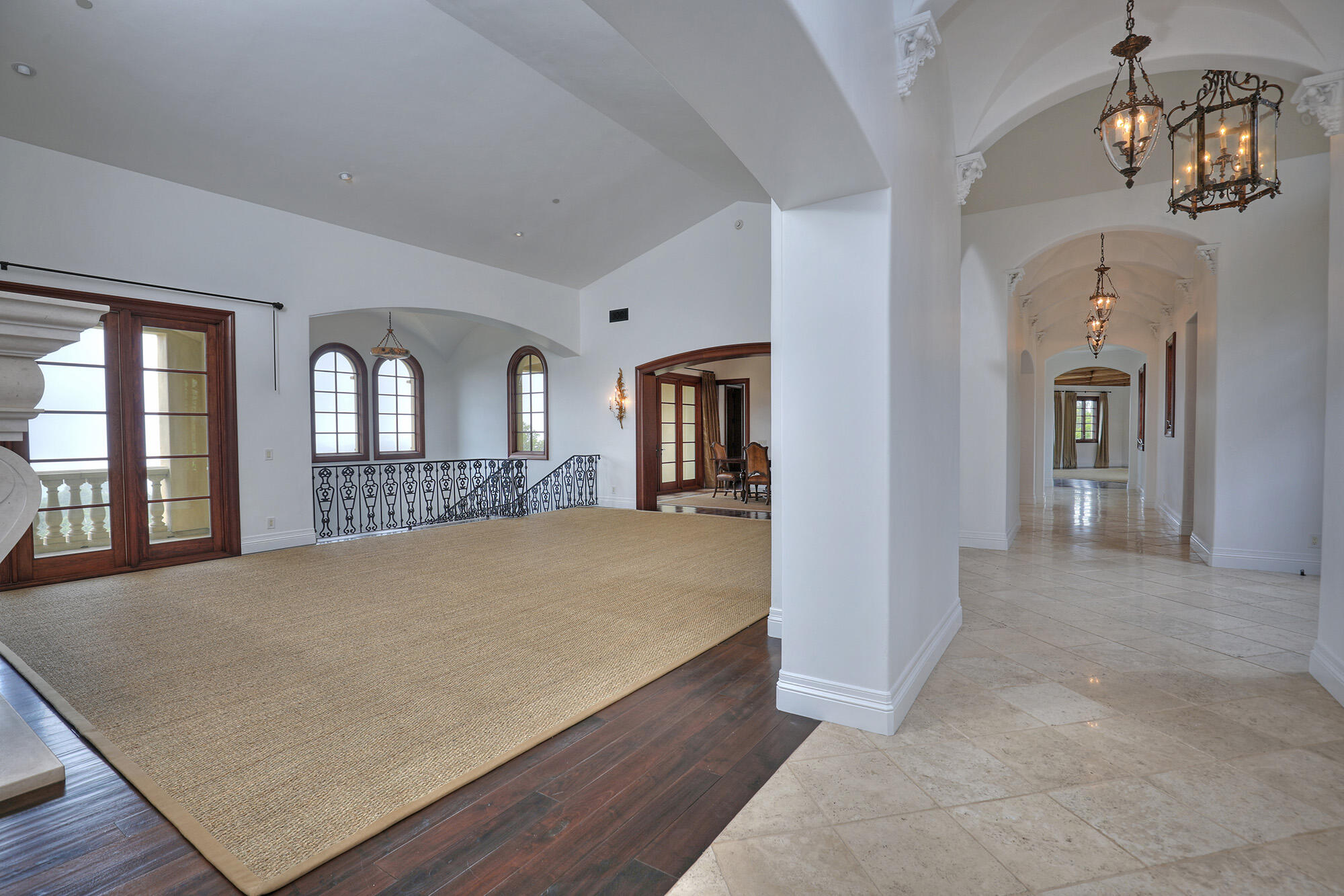 830 Park Lane Montecito, CA 93108 - Photo 13 of 40 a view of an empty room and window