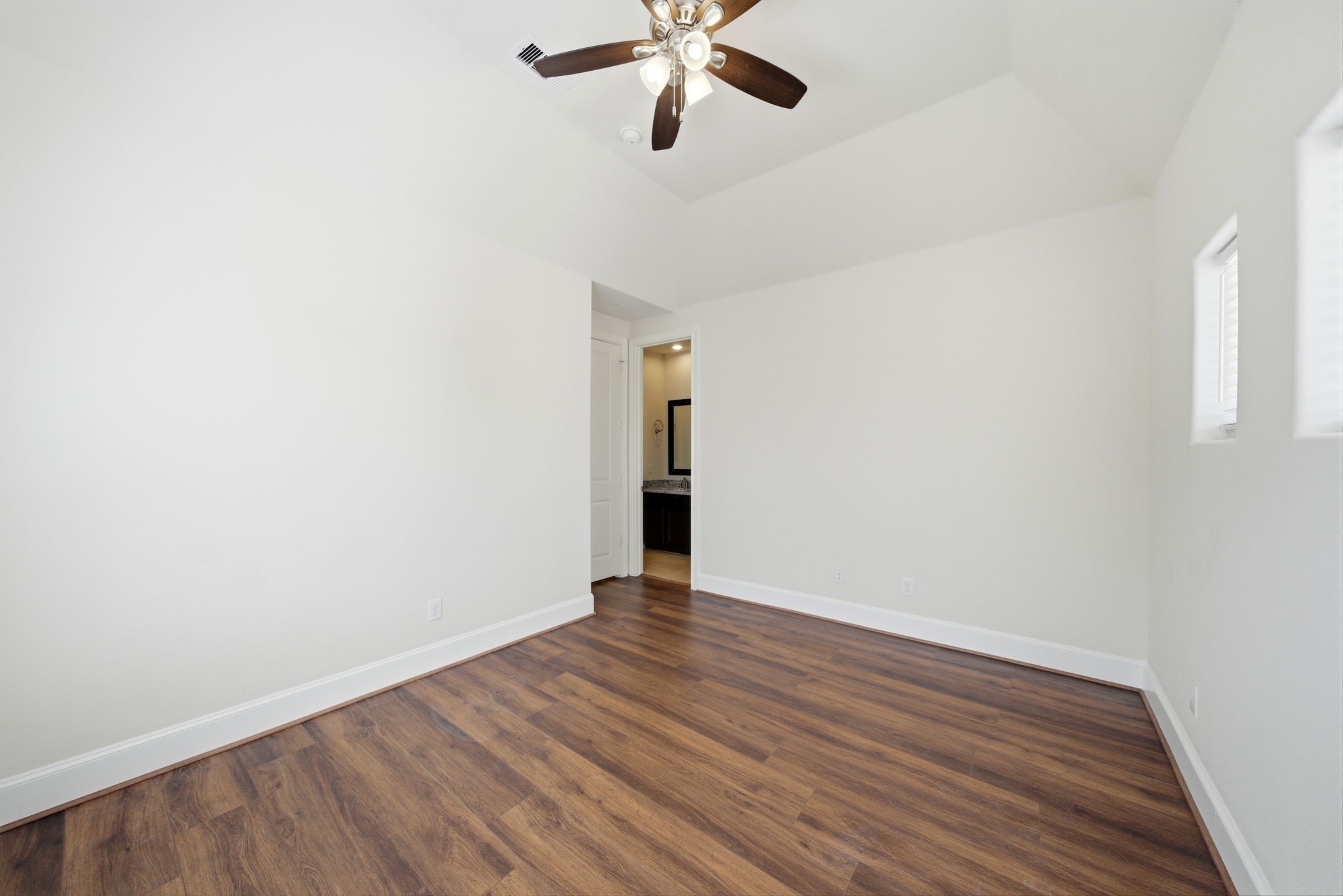 9452 London Bridge Station Houston, TX 77045 - Photo 29 of 38