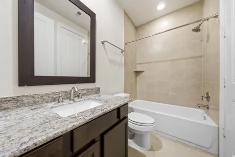 $425,000 | 9452 London Bridge Station, Houston, TX 77045