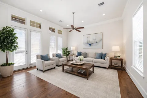 $425,000 | 9452 London Bridge Station, Houston, TX 77045