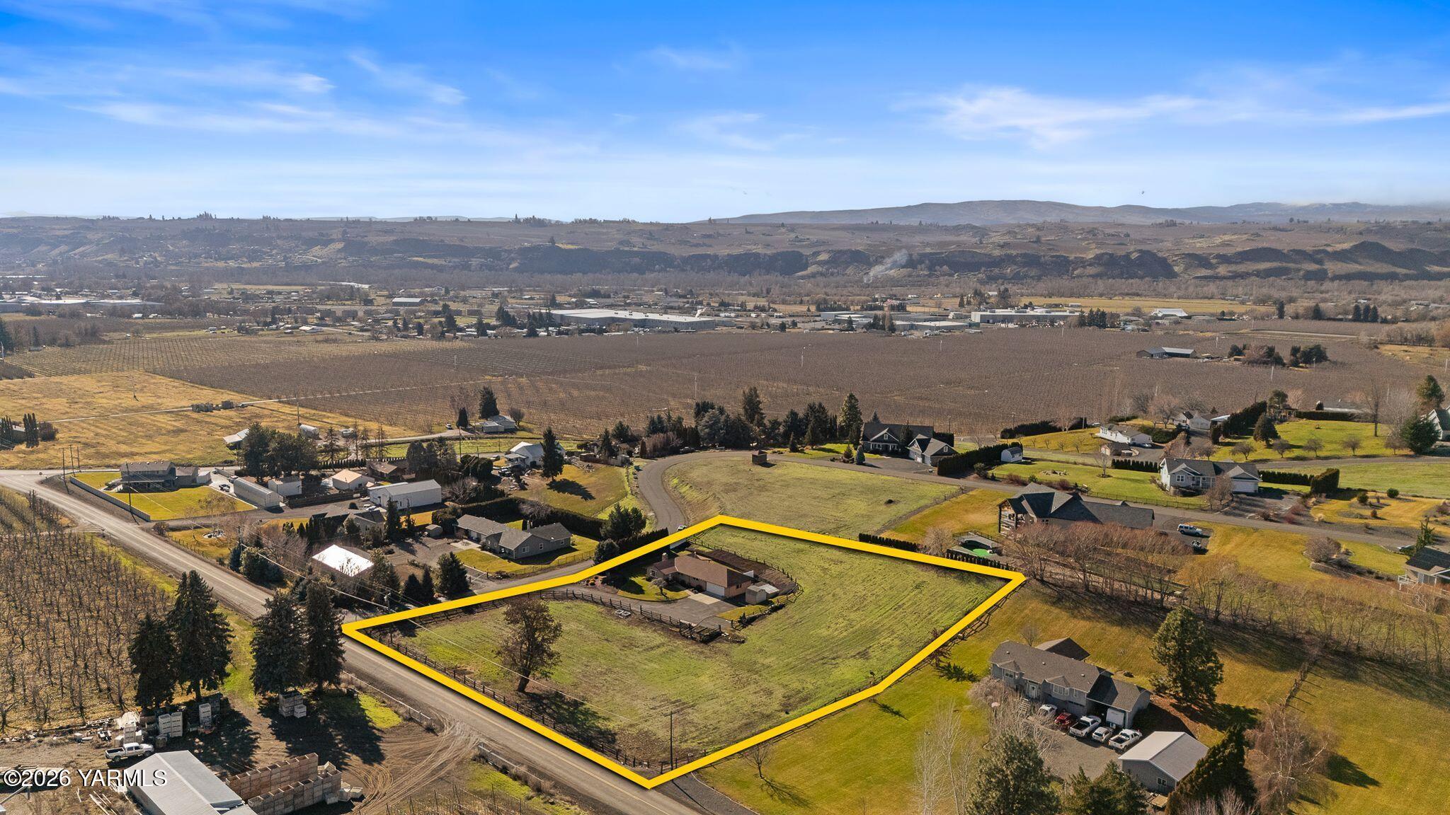 142 Pleasant Valley Road Yakima, WA 98908 - Photo 29 of 35 Aerial