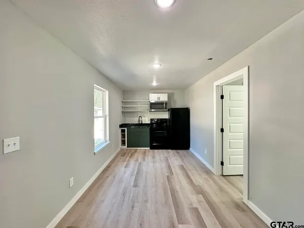 $675 | 10211 Spur 164, Unit F, Tyler, TX 75709