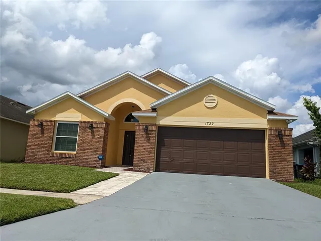 $2,800 | 1729 Snaresbrook Way, Orlando, FL 32837