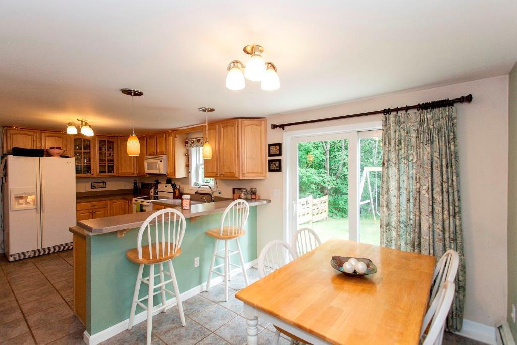 478 Cape Road Raymond, ME 04071 - Photo 11 of 34 Photo