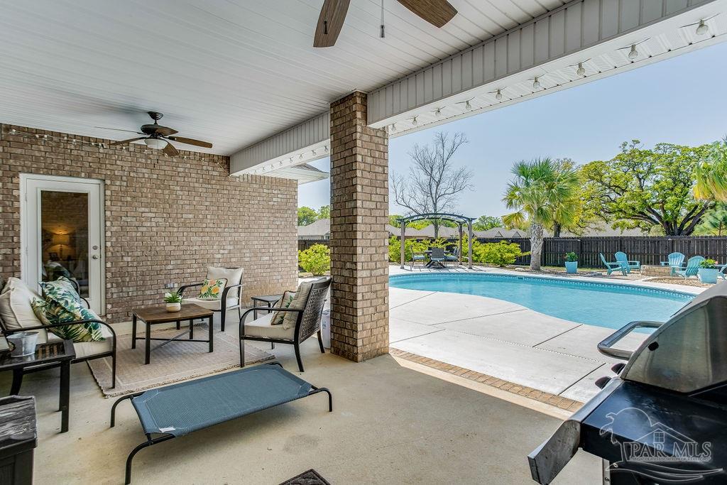 6013 Rinoak Court Pace, FL 32571 - Photo 35 of 41 Gallery Image 35