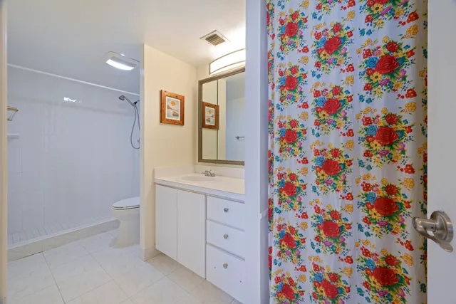 an empty room with a empty space and window