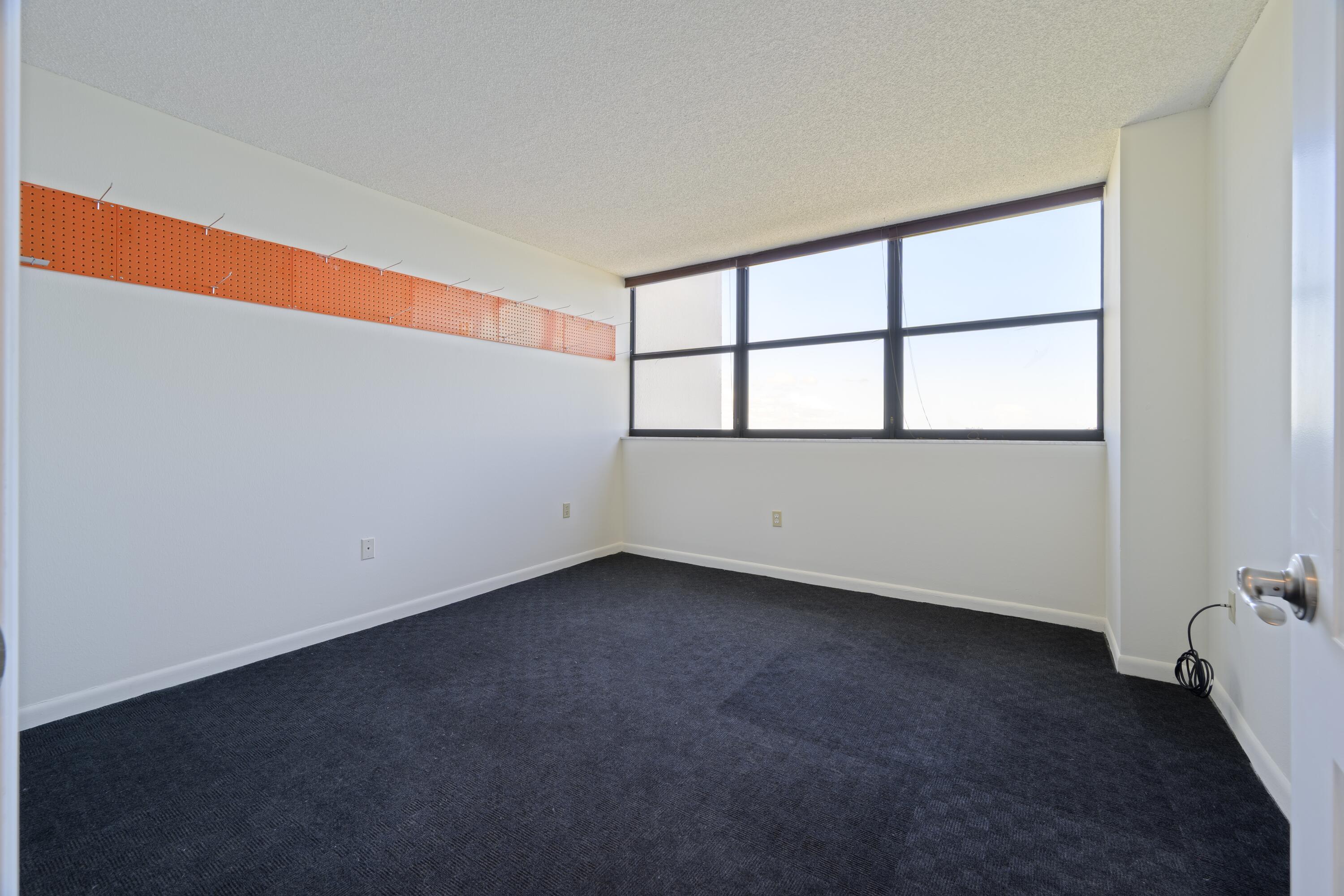 5600 North Flagler Drive, Unit 2507 West Palm Beach, FL 33407 - Photo 12 of 25 3rd BEDROOM