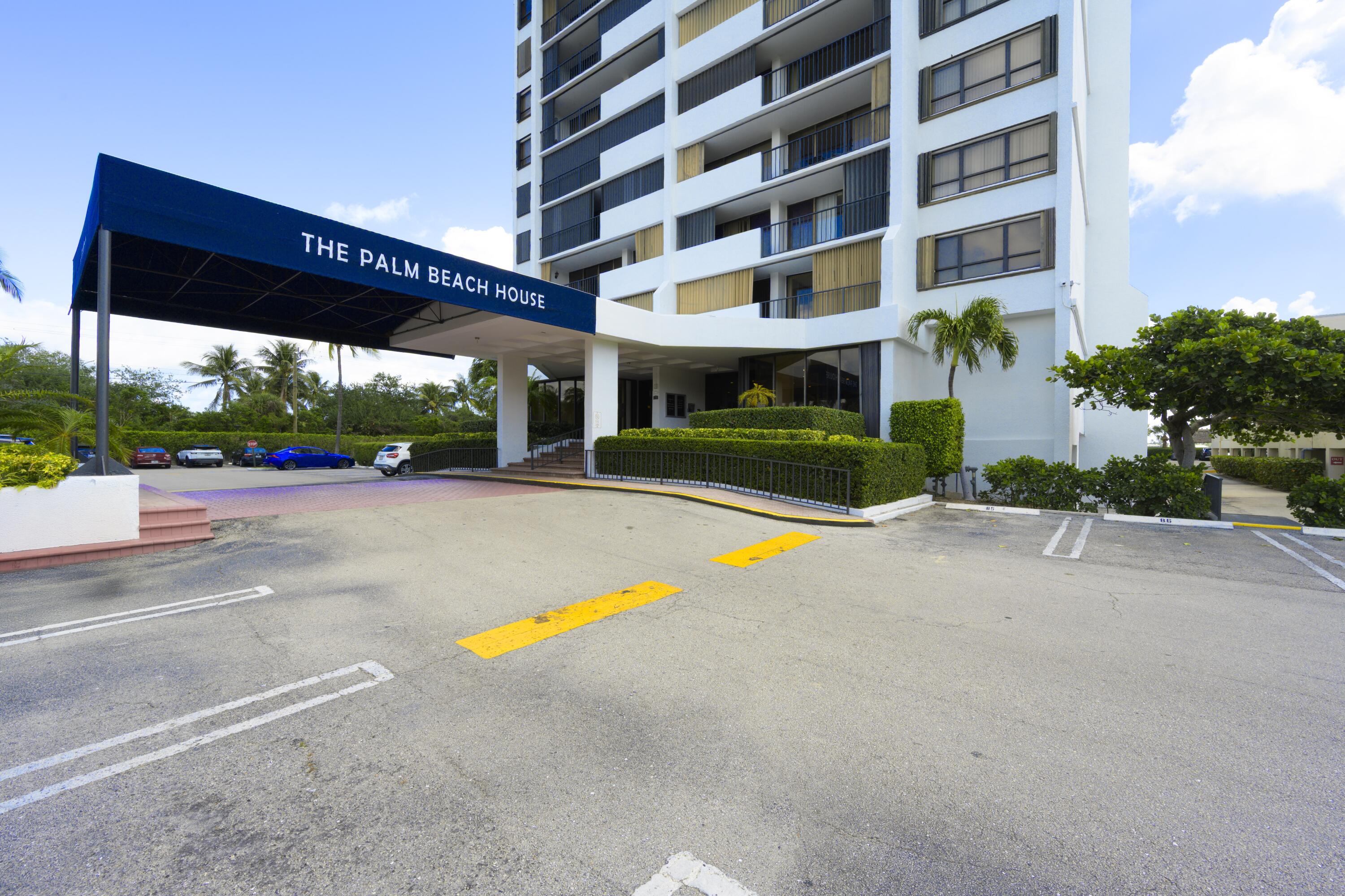 5600 North Flagler Drive, Unit 2507 West Palm Beach, FL 33407 - Photo 22 of 25 BUILDING ENTRY
