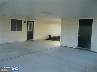 72 Valley Road Levittown, PA 19057 - Photo 4 of 12 Exterior