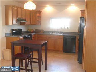 72 Valley Road Levittown, PA 19057 - Photo 7 of 12 Kitchen