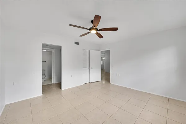 a view of empty room