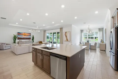 $1,075,000 | 732 Hookline Circle, Loxahatchee, FL 33470