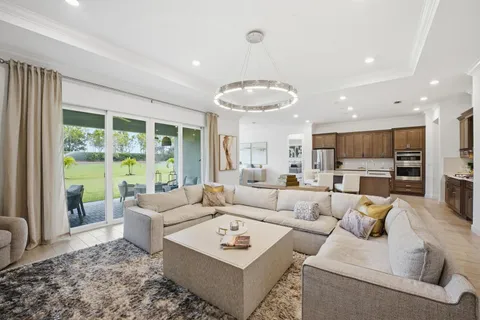 $1,075,000 | 732 Hookline Circle, Loxahatchee, FL 33470