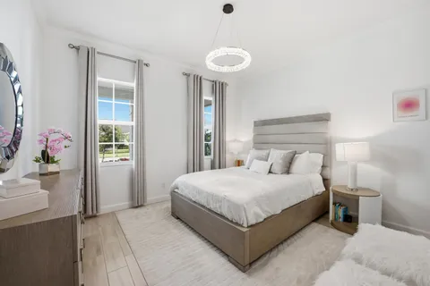 $1,075,000 | 732 Hookline Circle, Loxahatchee, FL 33470
