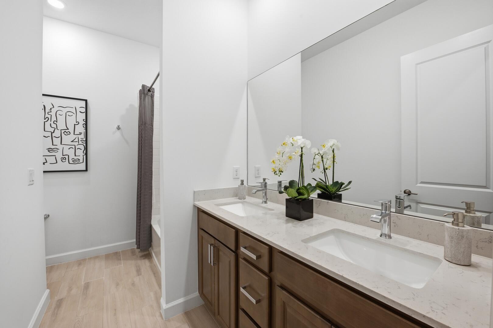 732 Hookline Circle Loxahatchee, FL 33470 - Photo 27 of 83 2nd Bath