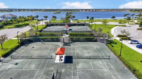 $1,075,000 | 732 Hookline Circle, Loxahatchee, FL 33470