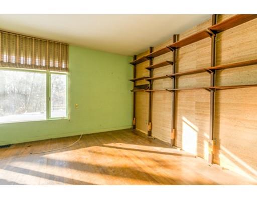 189 Englewood Road Longmeadow, MA 01106 - Photo 12 of 26 Gallery Image 12