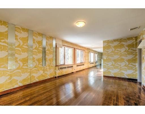 189 Englewood Road Longmeadow, MA 01106 - Photo 17 of 26 Gallery Image 17