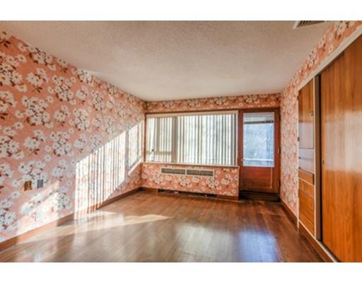 189 Englewood Road Longmeadow, MA 01106 - Photo 19 of 26 Gallery Image 19