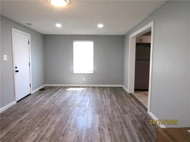 $172,000 | 310 North Oakley Avenue, Kansas City, MO 64123