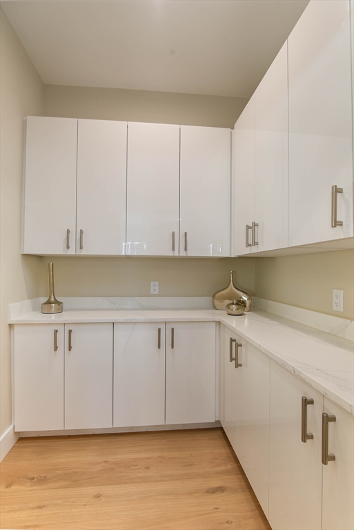 176 Hillcrest Road Needham, MA 02492 - Photo 14 of 40
