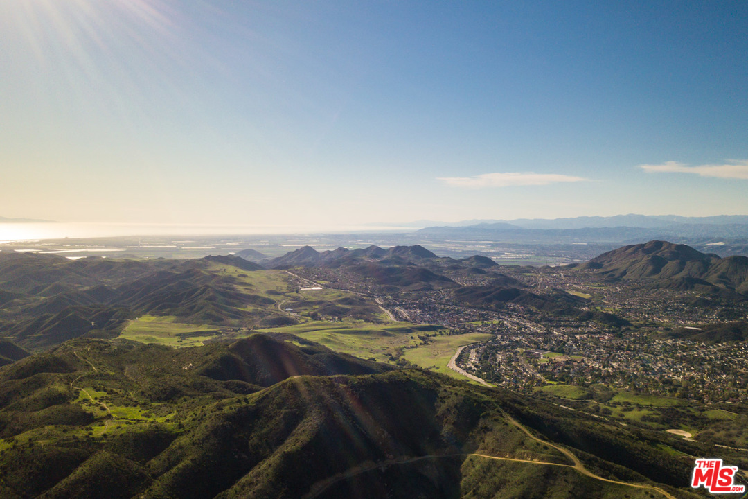 1753 Hidden Valley Road Thousand Oaks, CA 91361 - Photo 23 of 43 a view of a city with mountains in the background