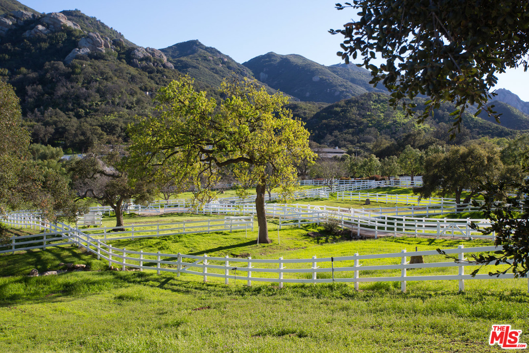 1753 Hidden Valley Road Thousand Oaks, CA 91361 - Photo 27 of 43 a view of swimming pool with a garden