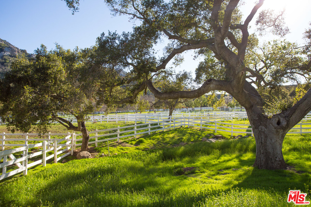 1753 Hidden Valley Road Thousand Oaks, CA 91361 - Photo 38 of 43 a view of swimming pool from a yard