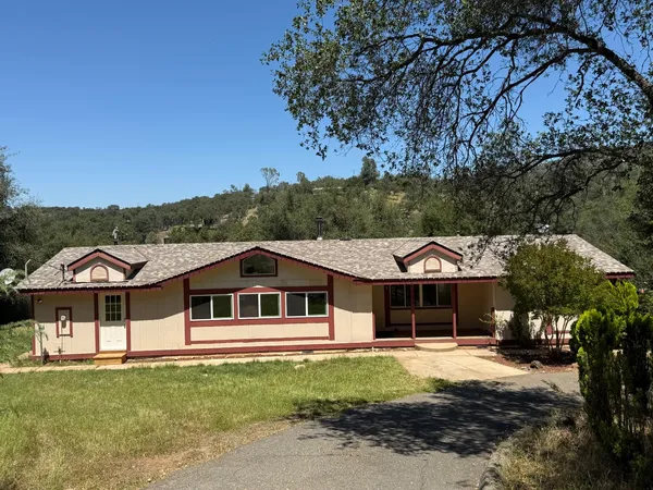 $389,999 | 3249 Grillo Drive, Coulterville, CA 95311