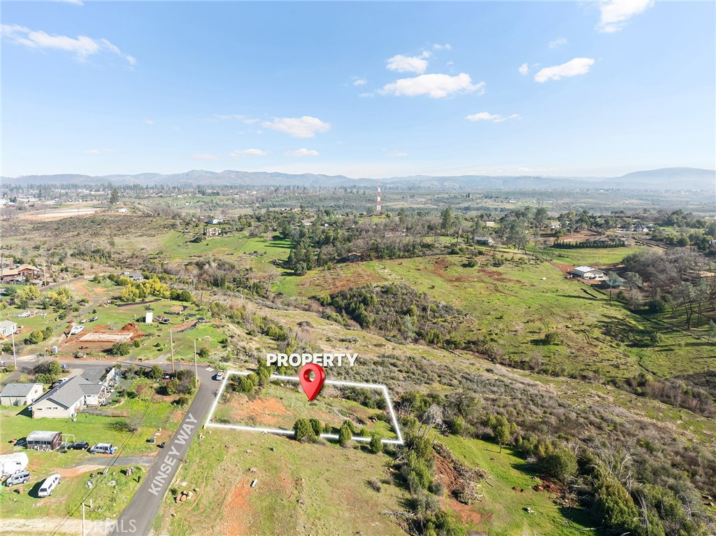 774 Kinsey Way Paradise, CA 95969 - Photo 2 of 15 a view of a city