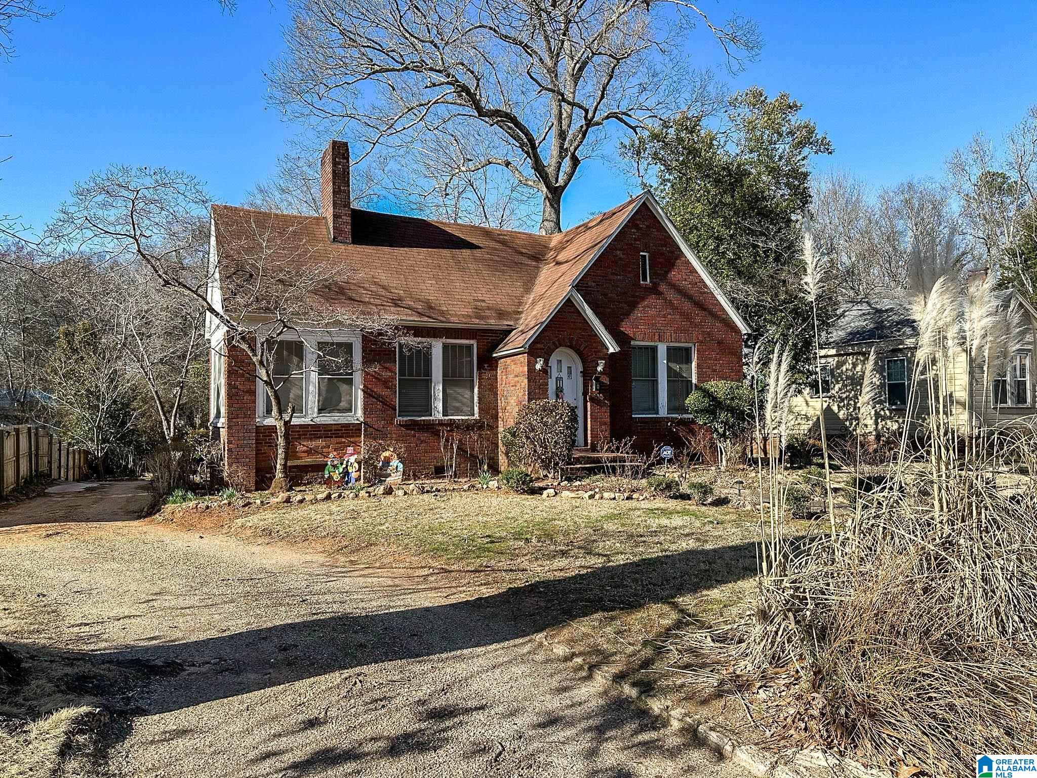 1924 Rocky Hollow Road Anniston, AL 36207 - Photo 2 of 2