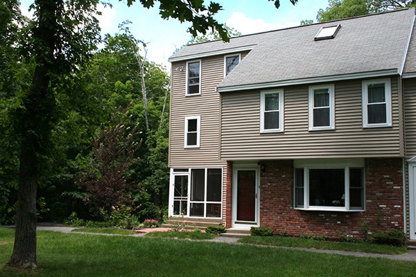 1 Meadowbrook Road, Unit 8 Grafton, MA 01519 - Photo 1 of 28