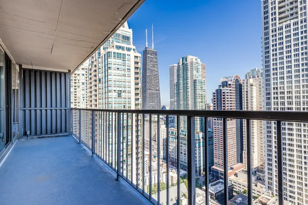 $2,200 | 10 East Ontario Street, Unit 3701, Chicago, IL 60611
