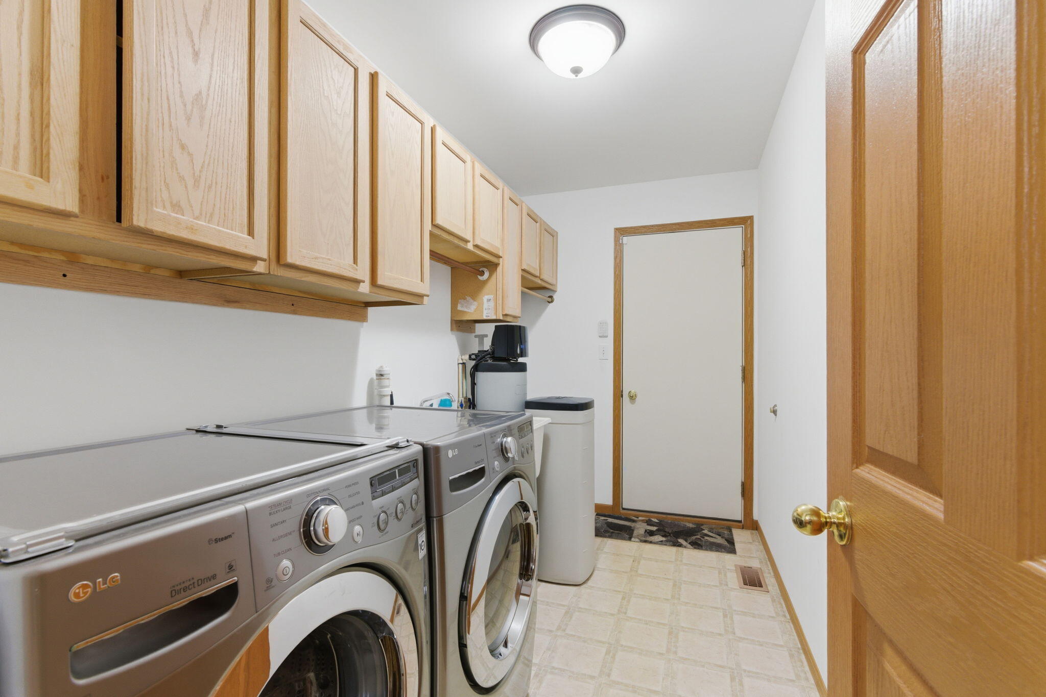 829 Johnson Street, Unit A Porter, IN 46304 - Photo 13 of 21 a utility room with dryer and washer