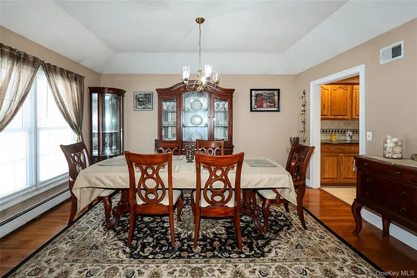 $949,997 | 77 Van Buren Street, Port Jefferson Station, NY 11776