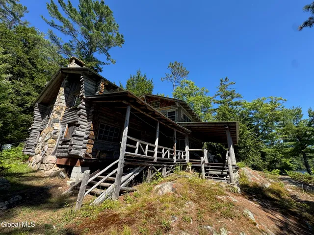 $495,000 | 74 Ticonderoga Ny 12883, Schroon Lake, NY 12870
