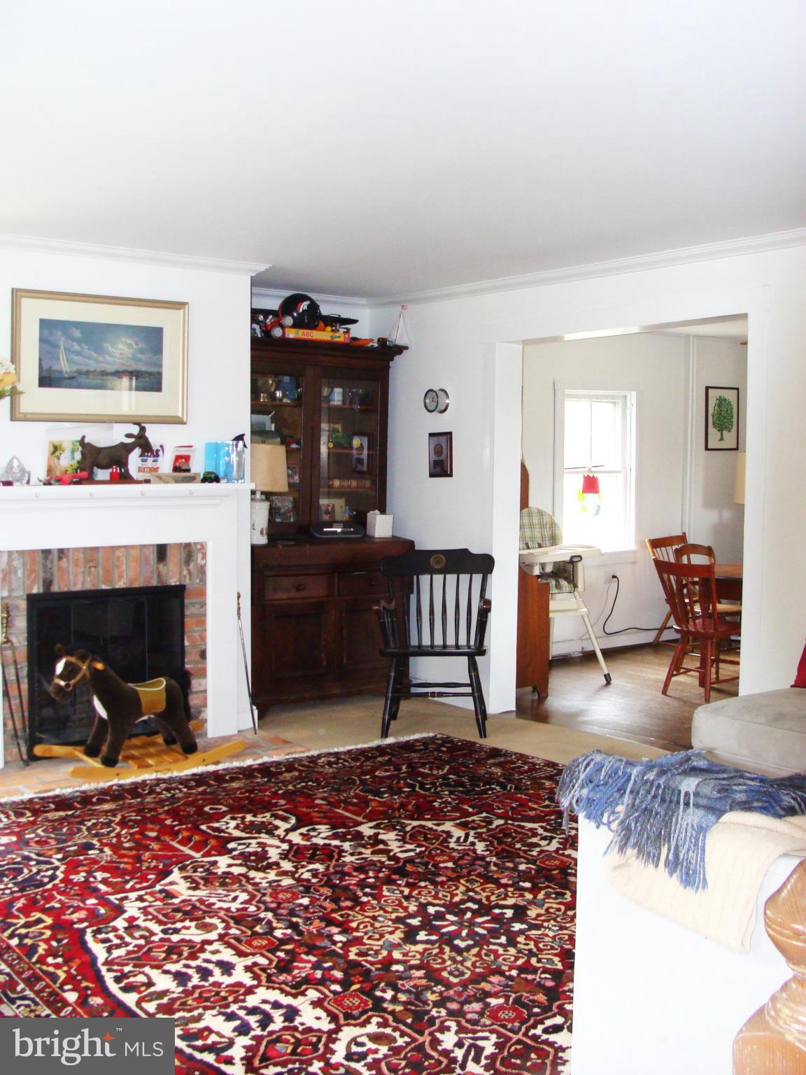 24445 Walnut Point Road Chestertown, MD 21620 - Photo 15 of 27 Living Room