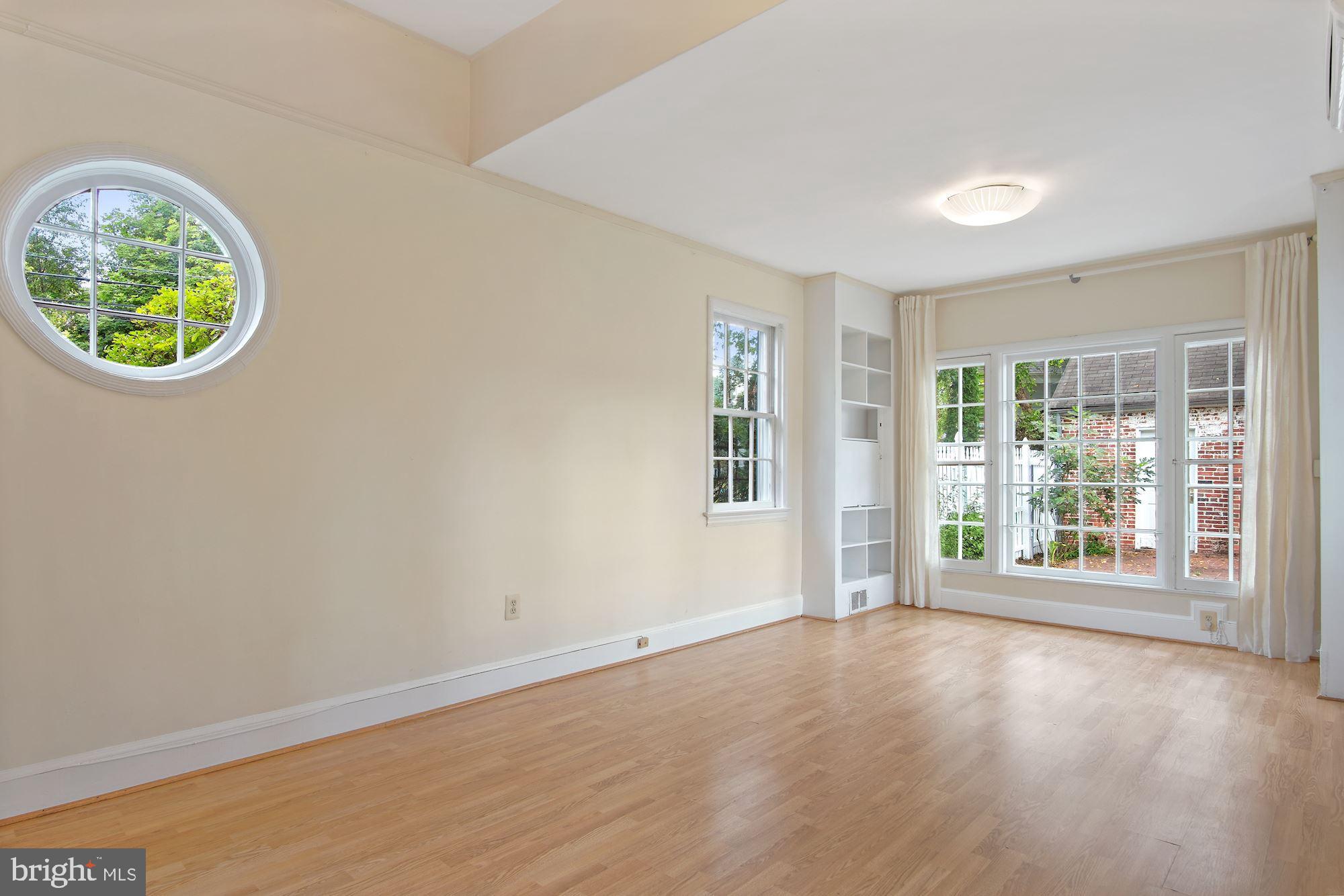 7807 Marion Lane Bethesda, MD 20814 - Photo 16 of 35 Great room