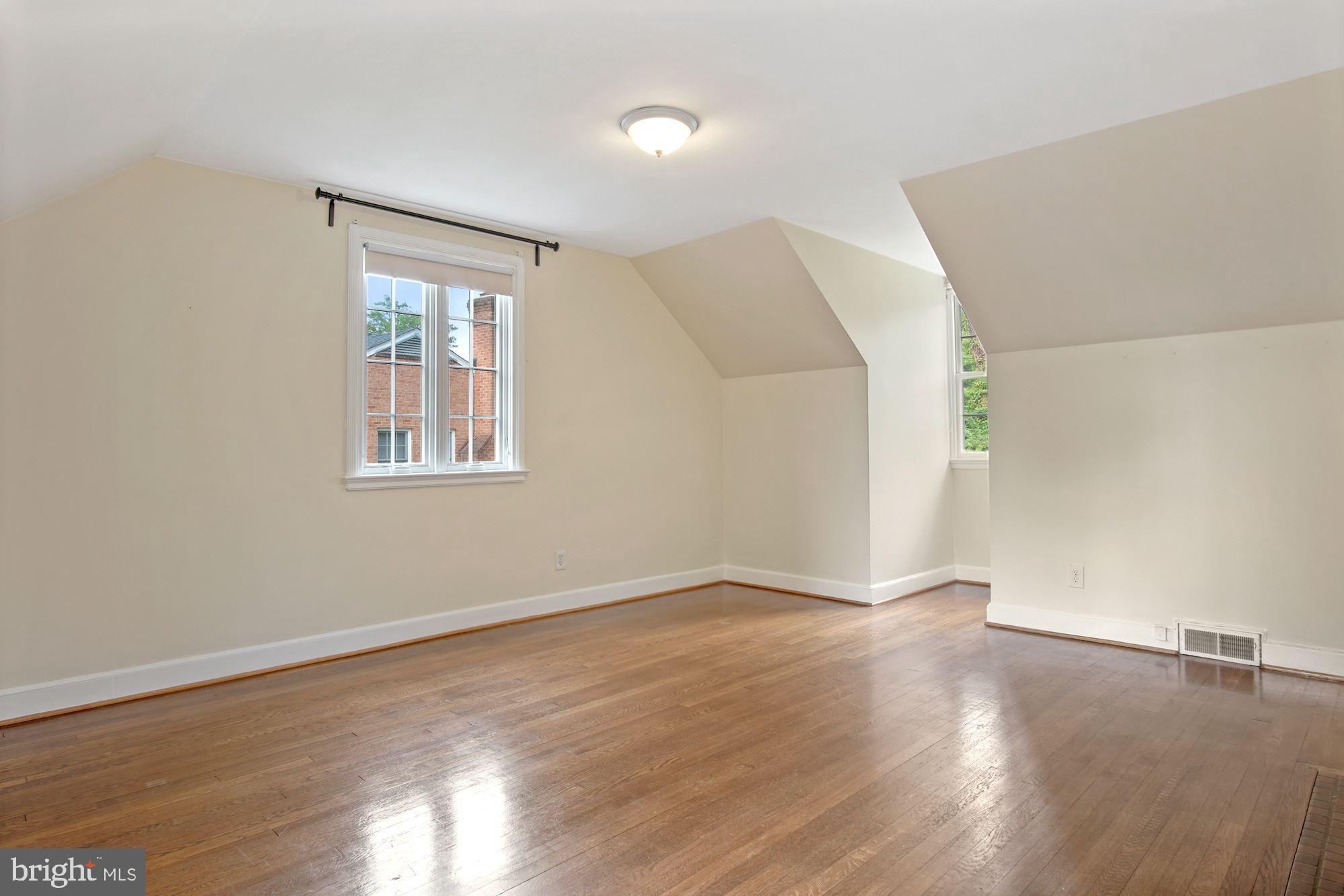 7807 Marion Lane Bethesda, MD 20814 - Photo 20 of 35 Master bedroom