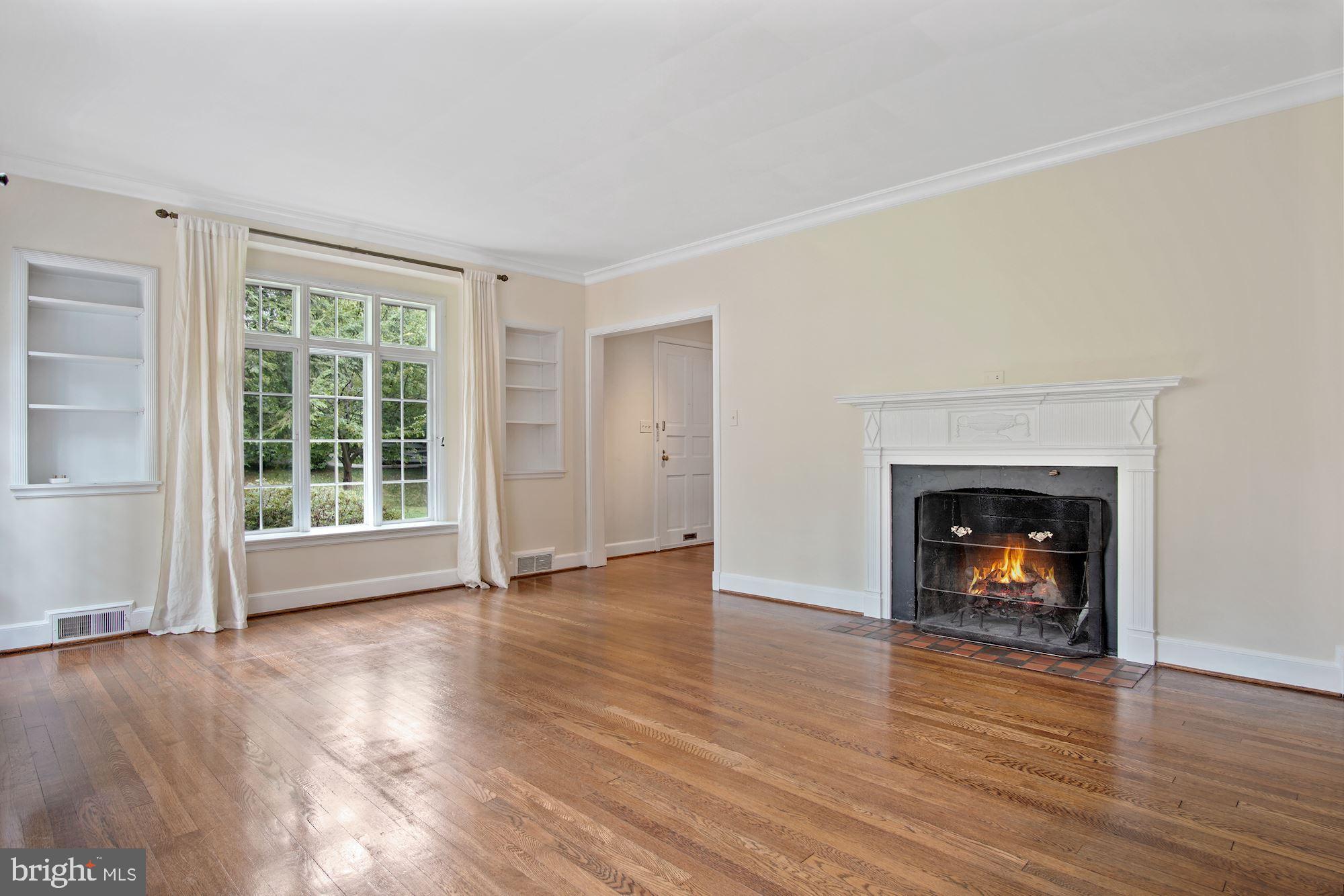7807 Marion Lane Bethesda, MD 20814 - Photo 6 of 35 Living room with FP
