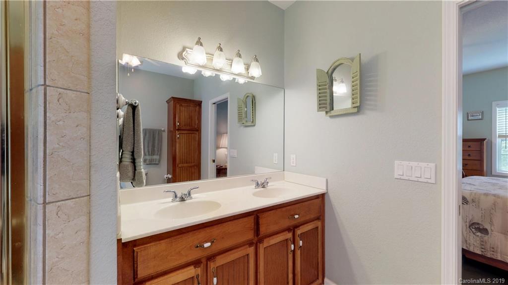 686 Winding Stairs Road Topton, NC 28781 - Photo 17 of 48 Gallery Image 17