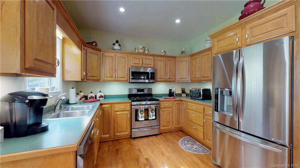 686 Winding Stairs Road Topton, NC 28781 - Photo 34 of 48 Gallery Image 34