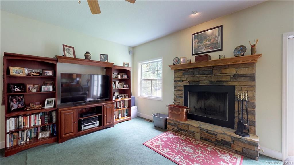 686 Winding Stairs Road Topton, NC 28781 - Photo 36 of 48 Gallery Image 36