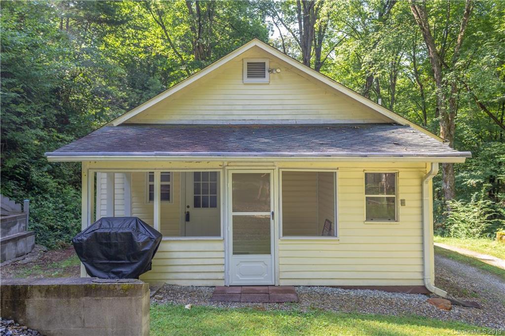 686 Winding Stairs Road Topton, NC 28781 - Photo 6 of 48 Gallery Image 6