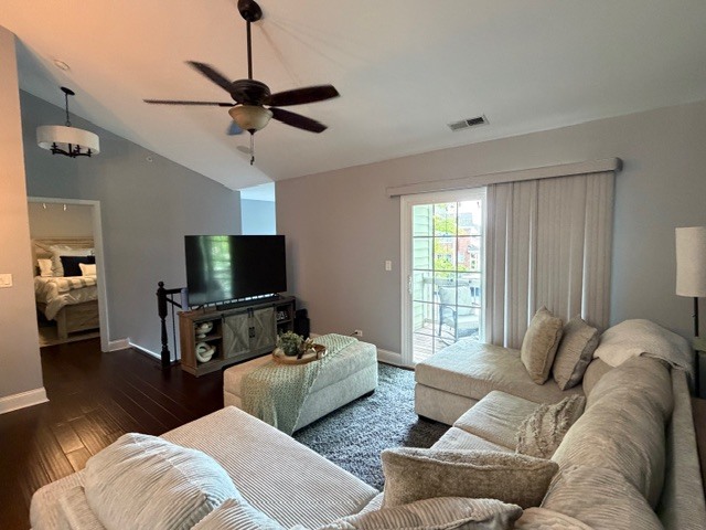 4459 Timber Ridge Court, Unit 101 Joliet, IL 60431 - Photo 10 of 27 Gallery Image 10
